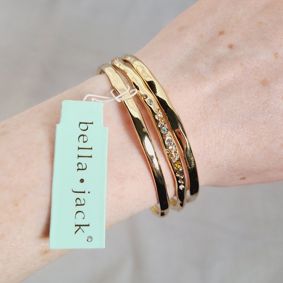 NWT Bella Jack Gold Bangle Bracelet Set - Picture 1 of 2